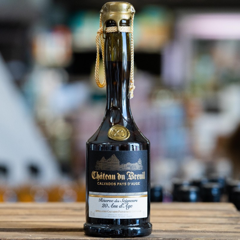 Calvados Château du breuil 20ans d'âge Réserve des Seigneurs 41% 35cl