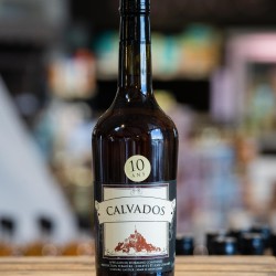 Calvados Normand fermier 10 ans  42%vol. 70cl
